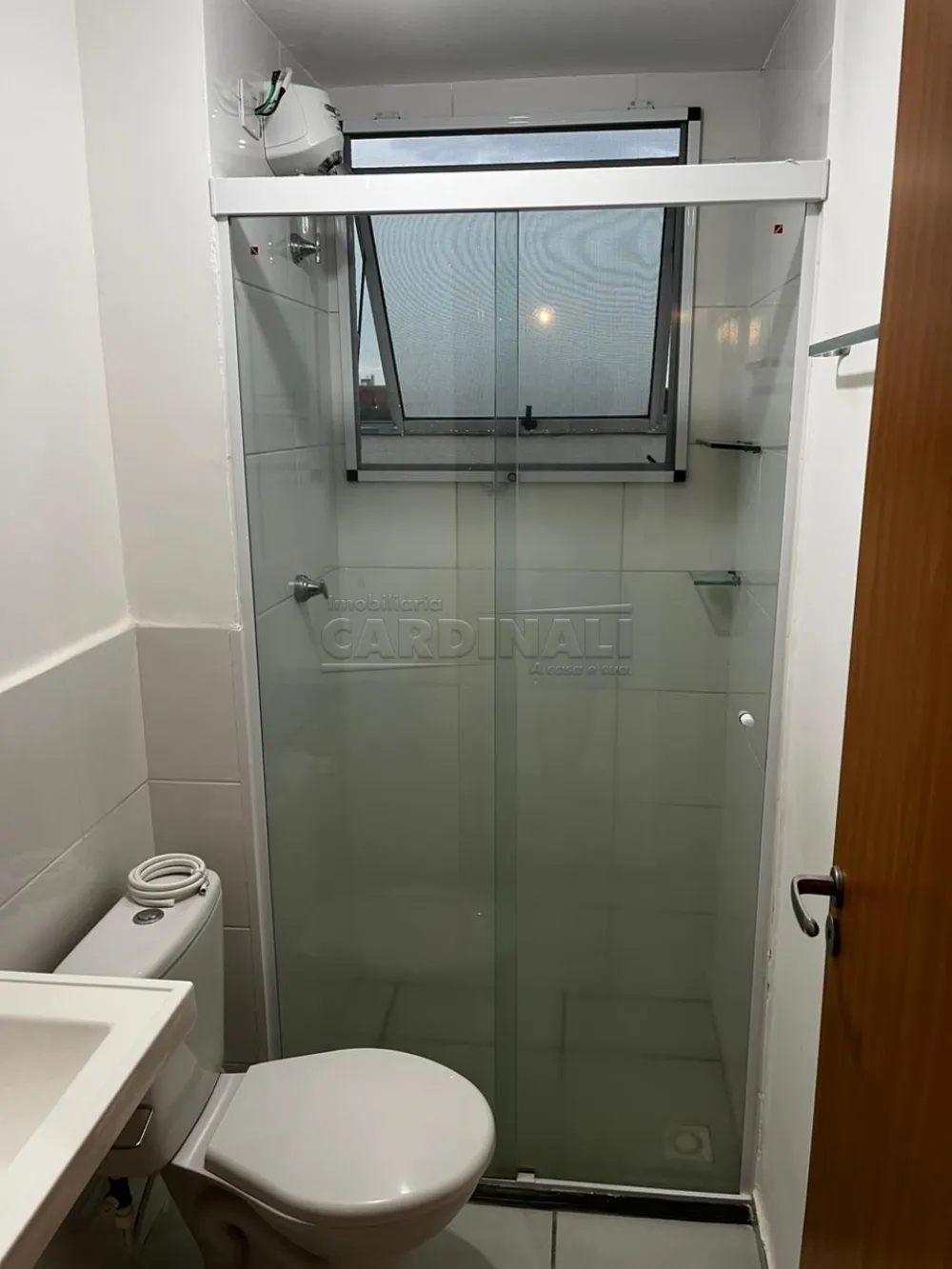 Alugar Apartamento / Padr&atilde;o em S&atilde;o Carlos R$ 1.000,00 - Foto 12