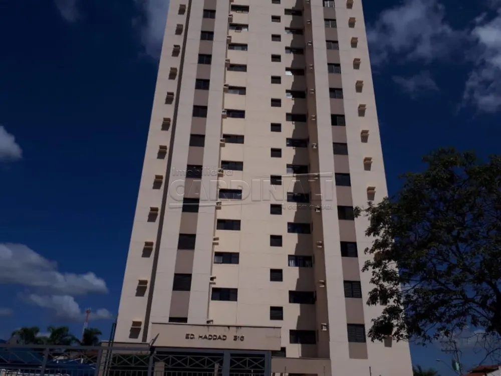 Alugar Apartamento / Padr&atilde;o em Araraquara R$ 995,45 - Foto 1