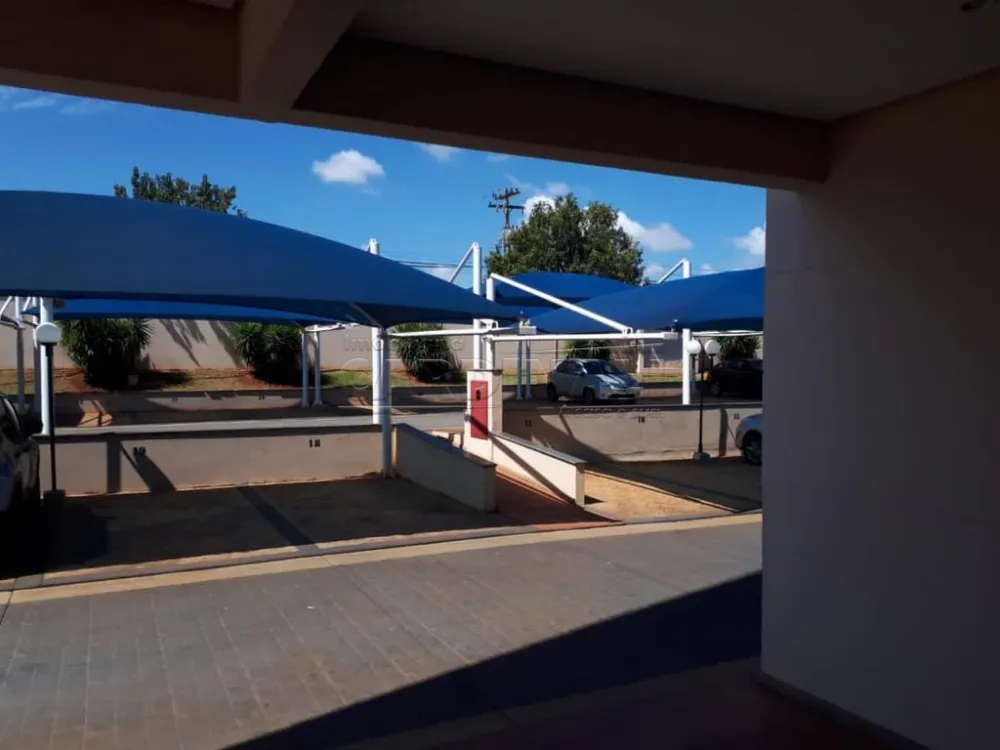 Alugar Apartamento / Padr&atilde;o em Araraquara R$ 995,45 - Foto 6