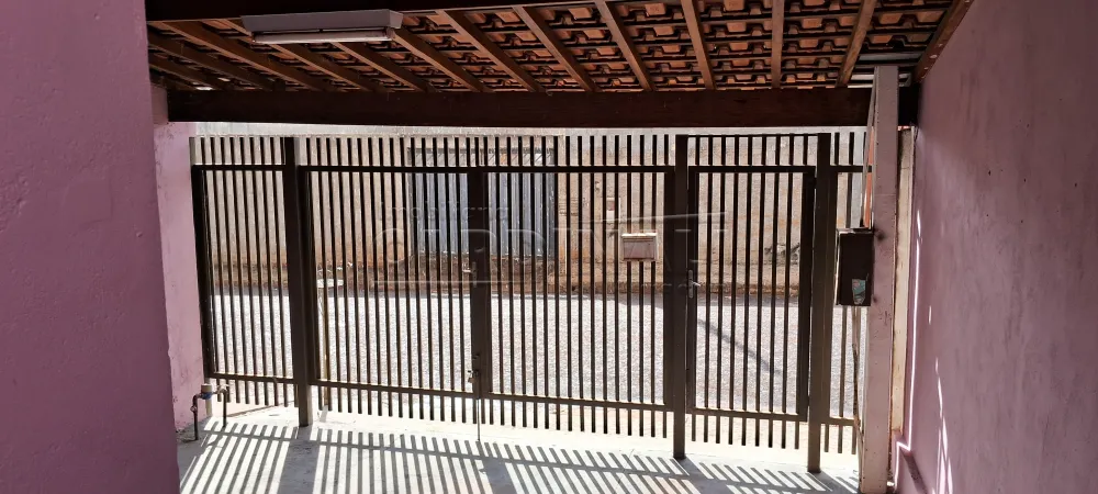 Alugar Casa / Padr&atilde;o em Araraquara R$ 850,00 - Foto 1