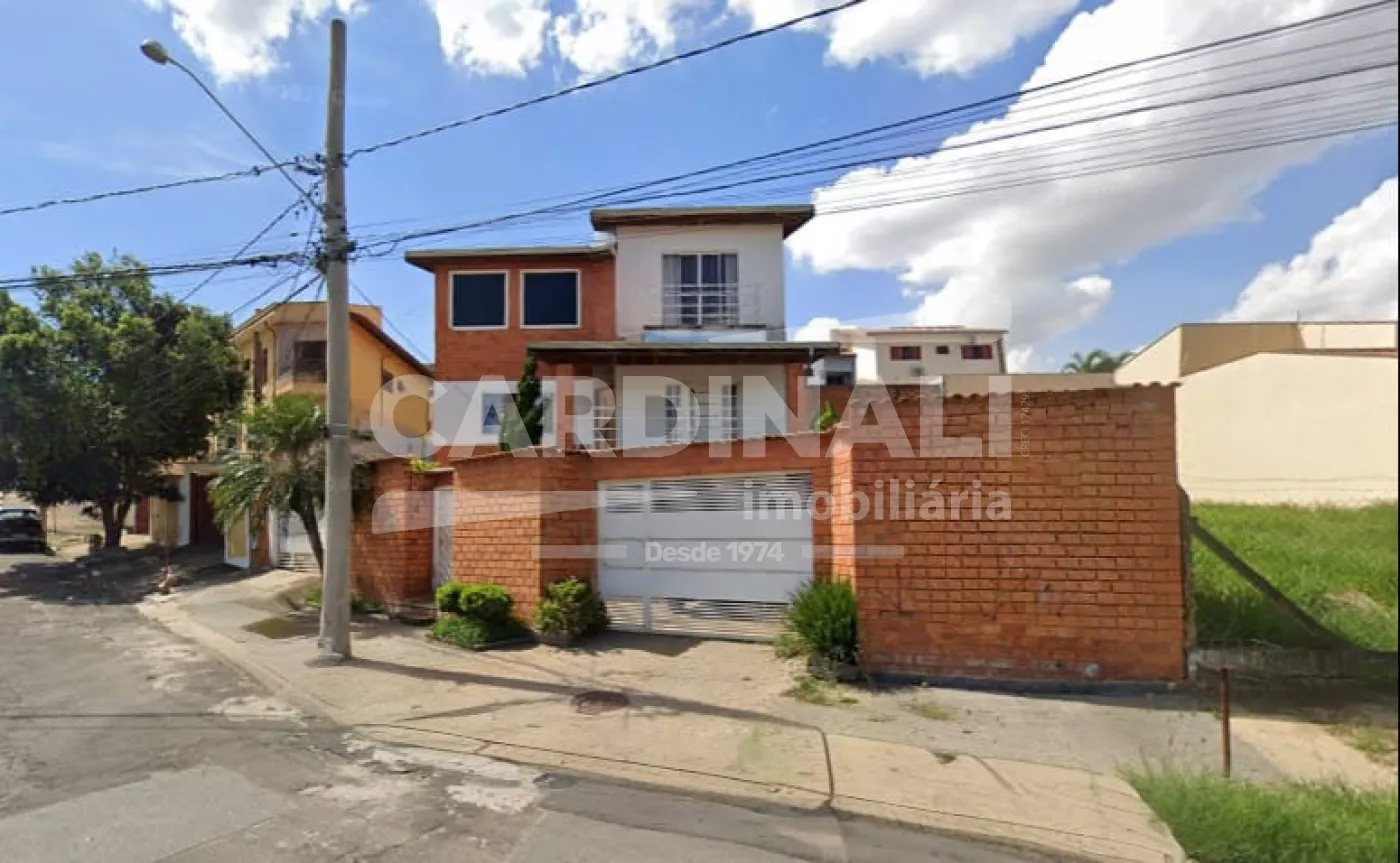 Casa / Padr&atilde;o em Campinas Alugar por R$5.123,00