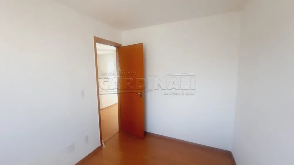 Alugar Apartamento / Padr&atilde;o em S&atilde;o Carlos R$ 1.556,00 - Foto 10