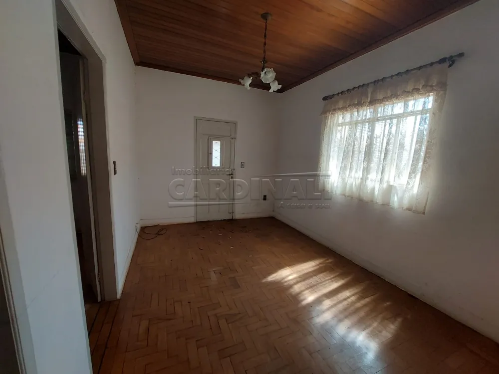 Comprar Casa / Padr&atilde;o em Araraquara R$ 450.000,00 - Foto 1
