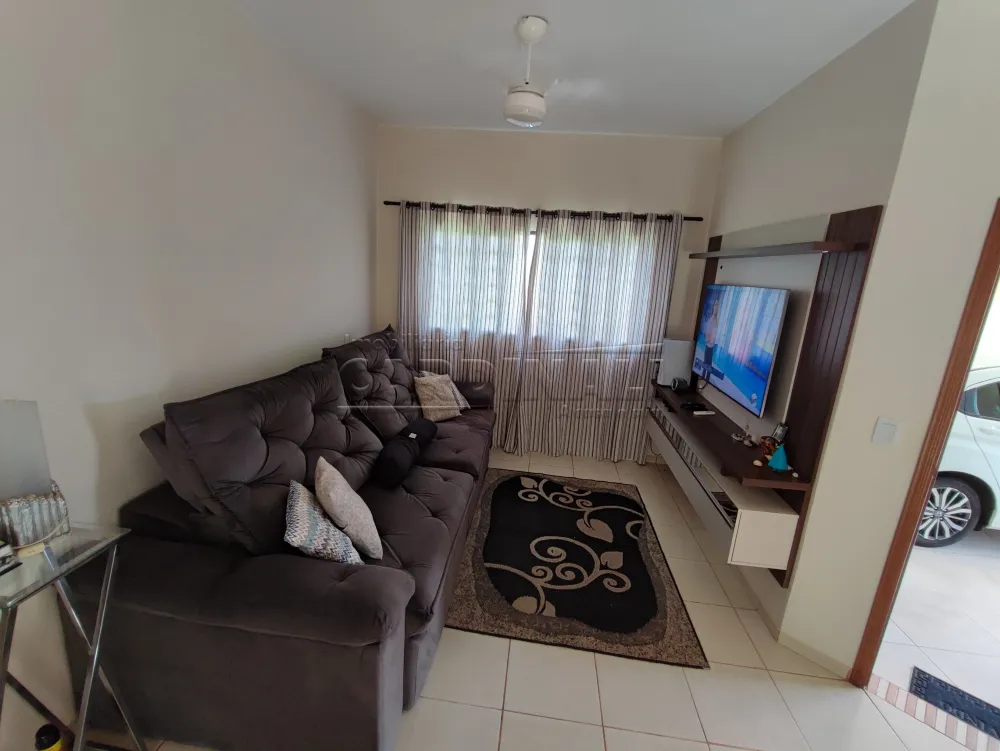Comprar Casa / Padr&atilde;o em Araraquara R$ 530.000,00 - Foto 4