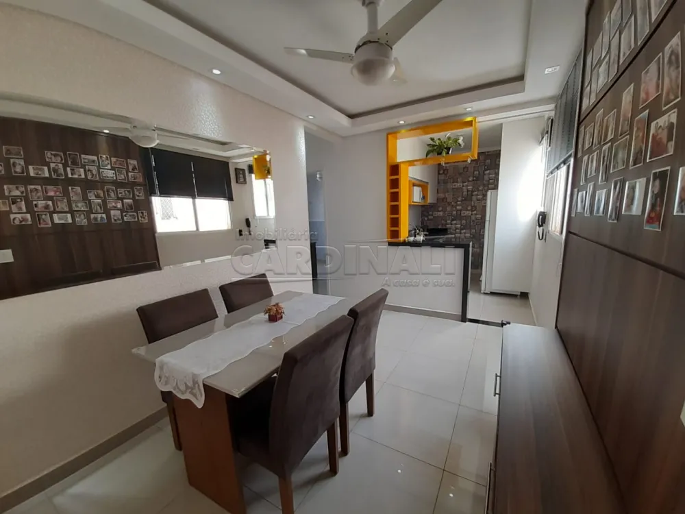 Comprar Apartamento / Padr&atilde;o em Araraquara R$ 150.000,00 - Foto 5