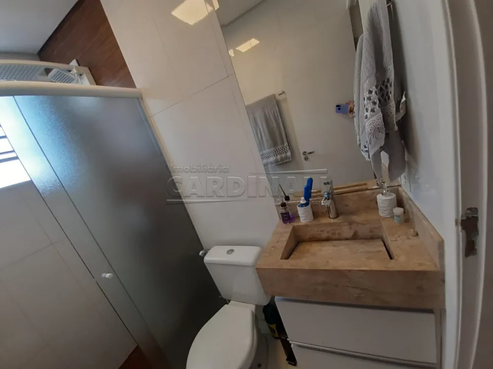 Comprar Apartamento / Padr&atilde;o em Araraquara R$ 150.000,00 - Foto 15