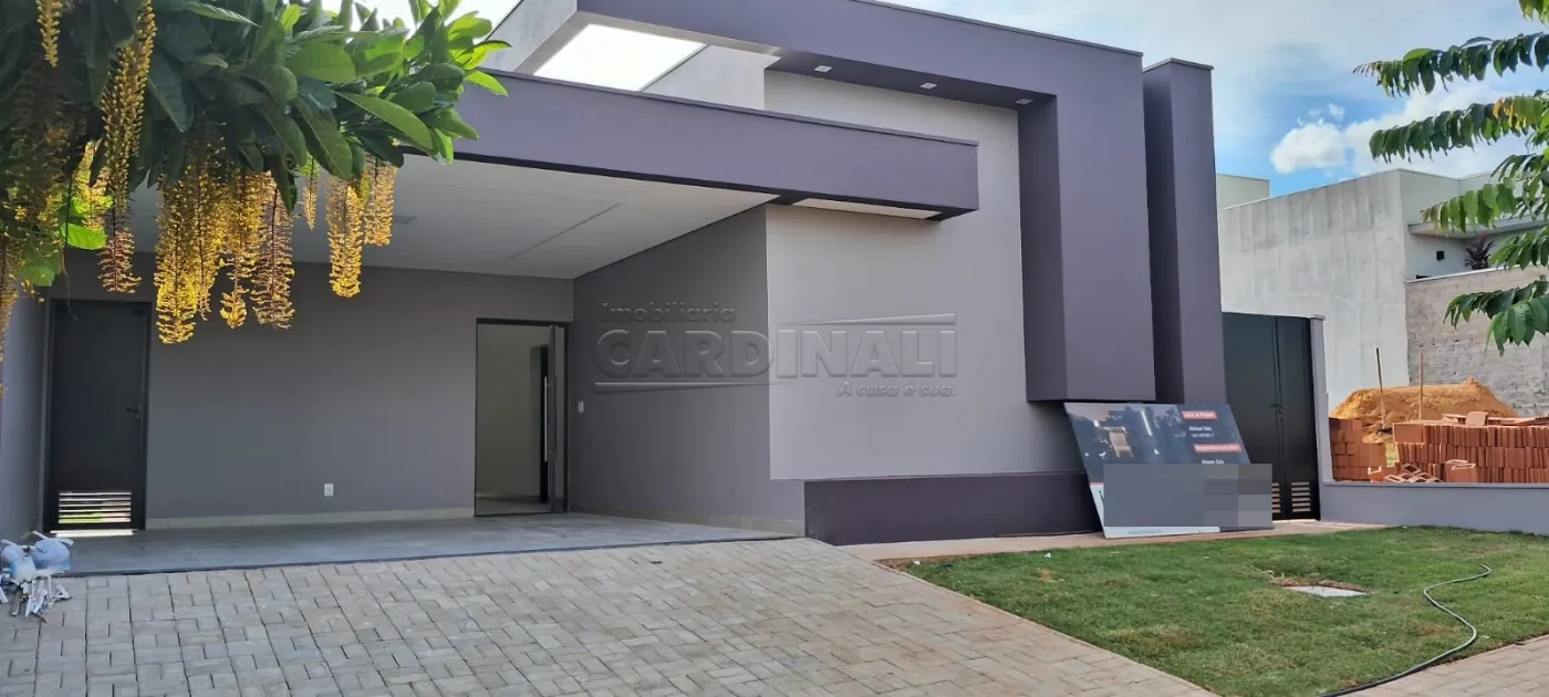 Casa / Condom&iacute;nio em Araraquara 
