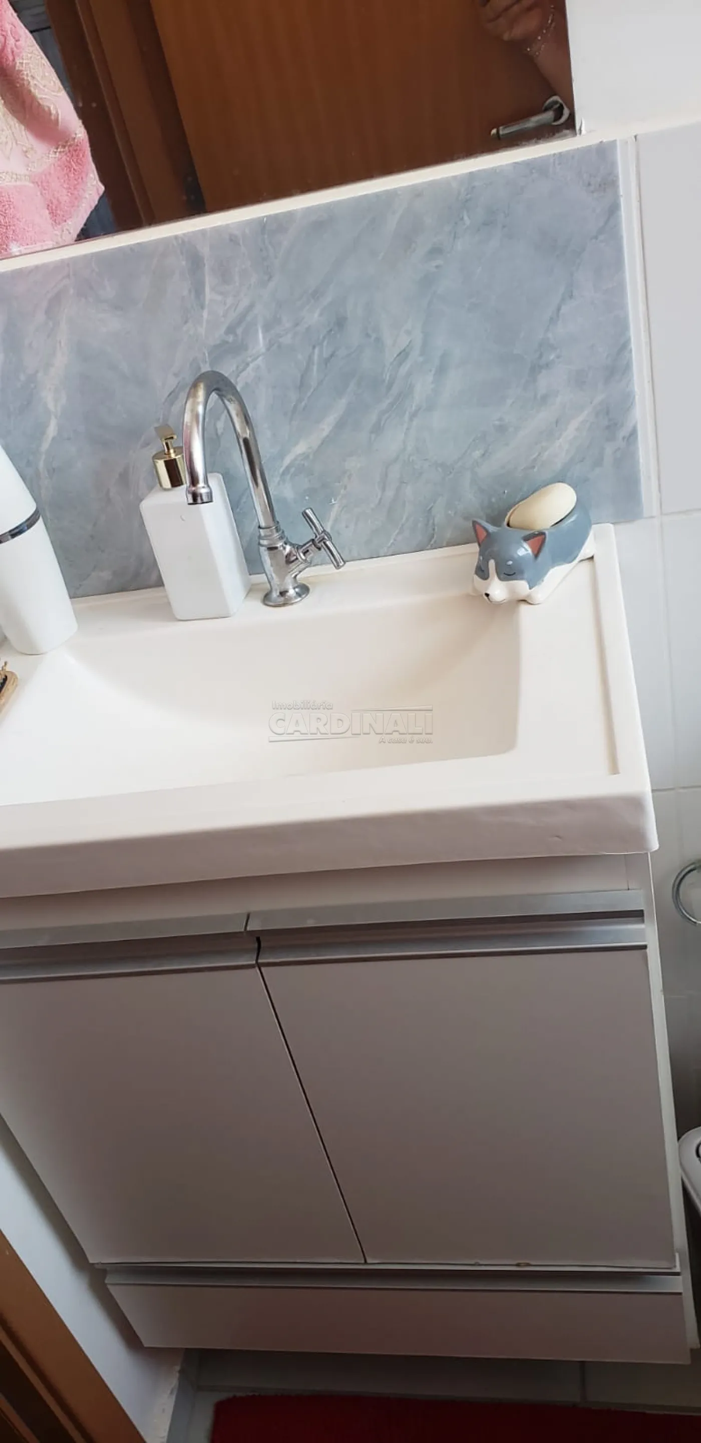 Alugar Apartamento / Padr&atilde;o em S&atilde;o Carlos R$ 1.100,00 - Foto 7