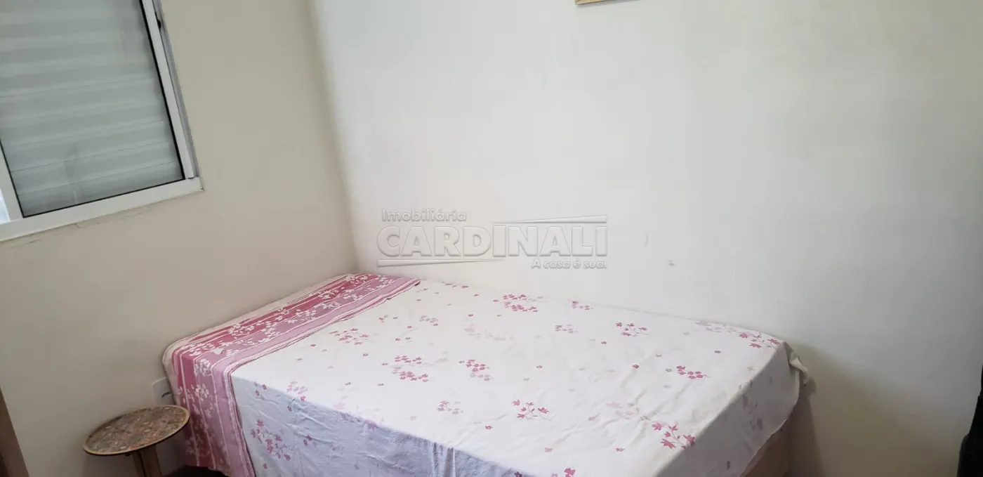 Alugar Apartamento / Padr&atilde;o em S&atilde;o Carlos R$ 1.100,00 - Foto 9
