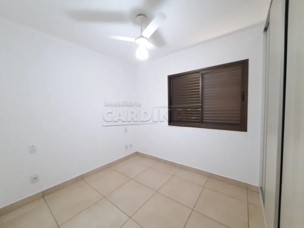 Alugar Apartamento / Padr&atilde;o em Araraquara R$ 1.990,00 - Foto 6