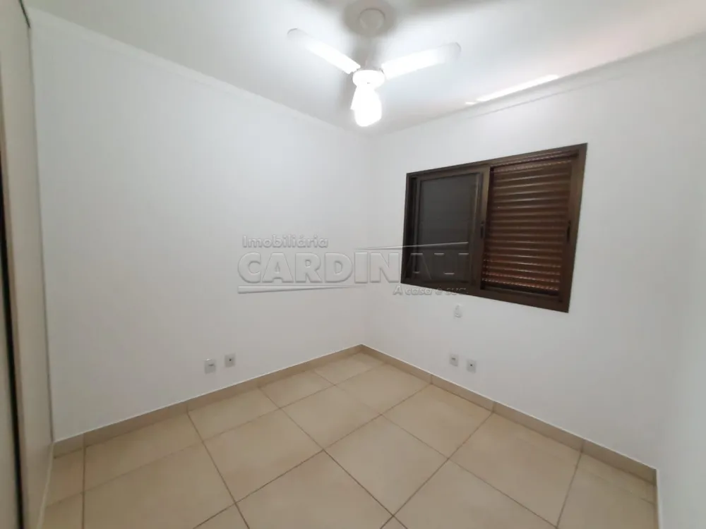 Alugar Apartamento / Padr&atilde;o em Araraquara R$ 1.990,00 - Foto 10