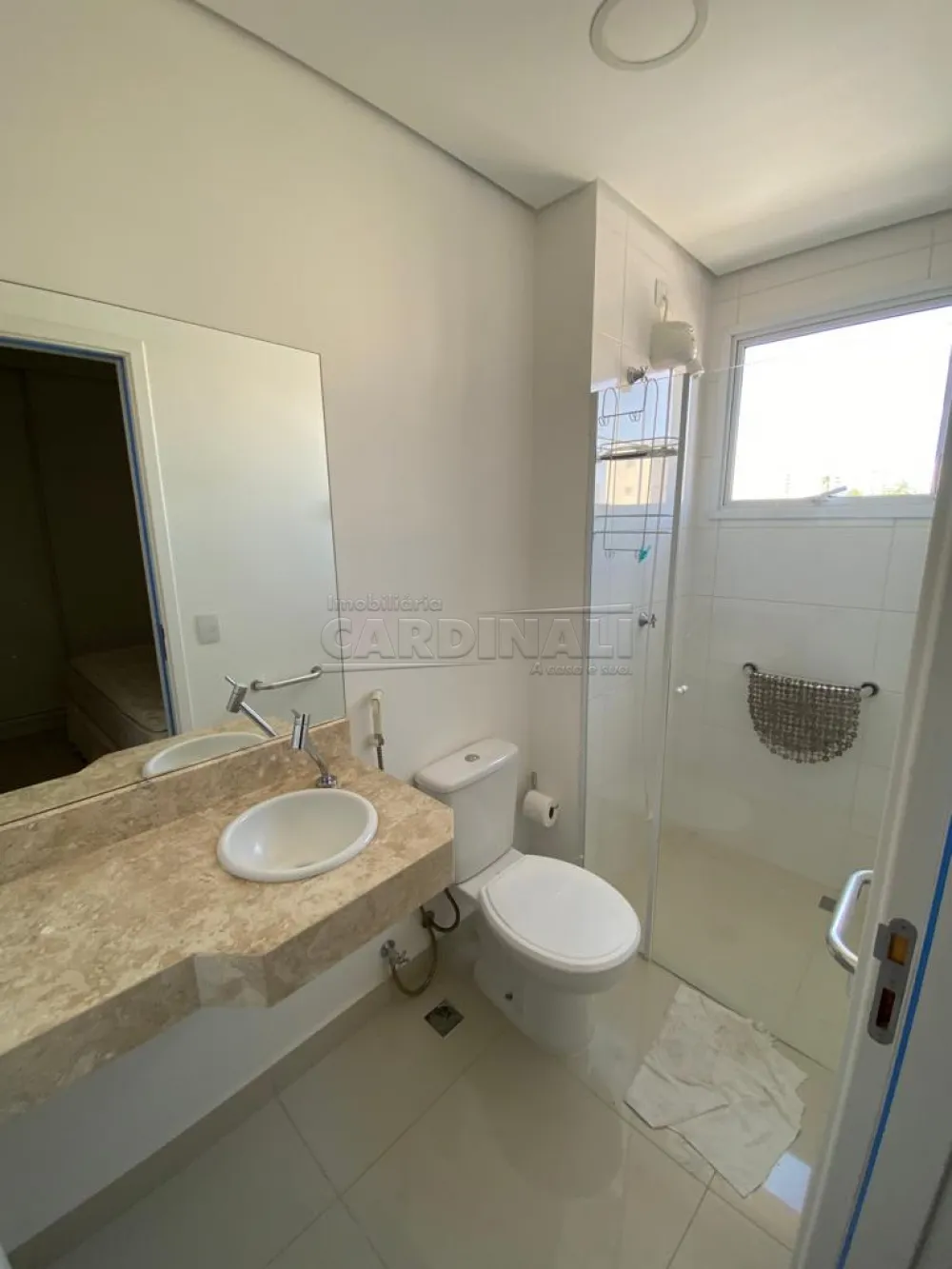 Comprar Apartamento / Padr&atilde;o em Araraquara R$ 300.000,00 - Foto 13
