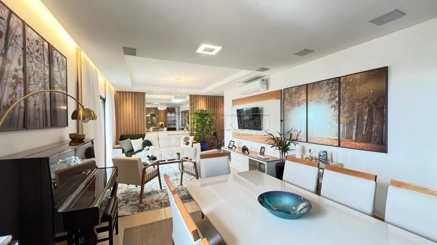 Apartamento / Padr&atilde;o em Araraquara 