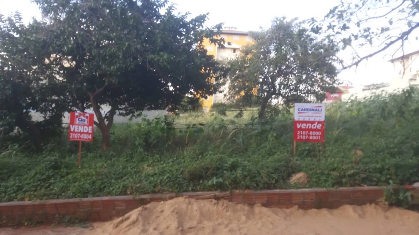 Terreno / Padr&atilde;o em S&atilde;o Carlos 