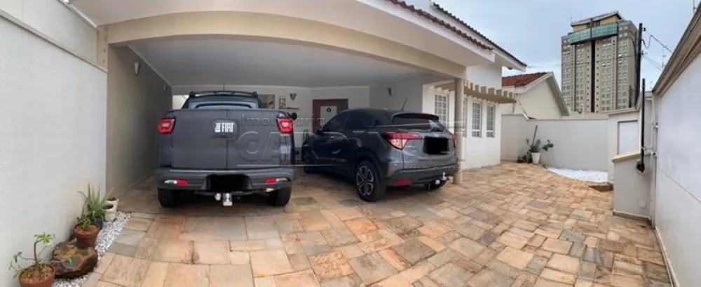 Comprar Casa / Padr&atilde;o em Araraquara R$ 750.000,00 - Foto 1