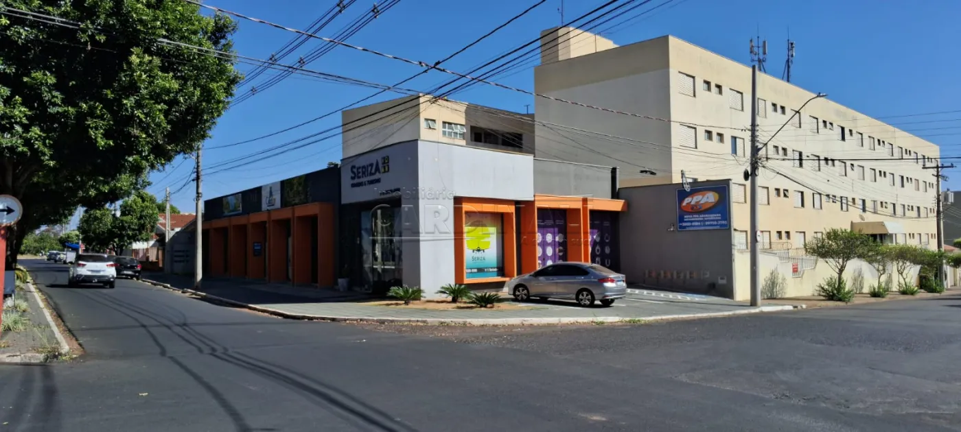Comercial / Sal&atilde;o em Araraquara Alugar por R$1.650,00