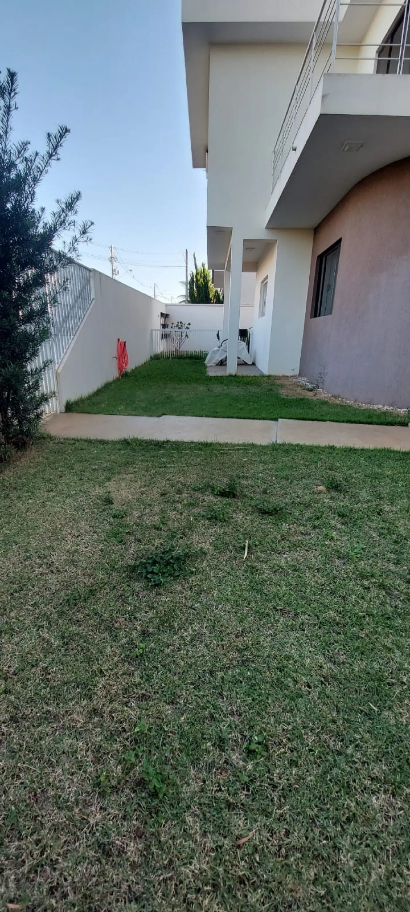 Casa / Sobrado Condomínio em São Carlos 