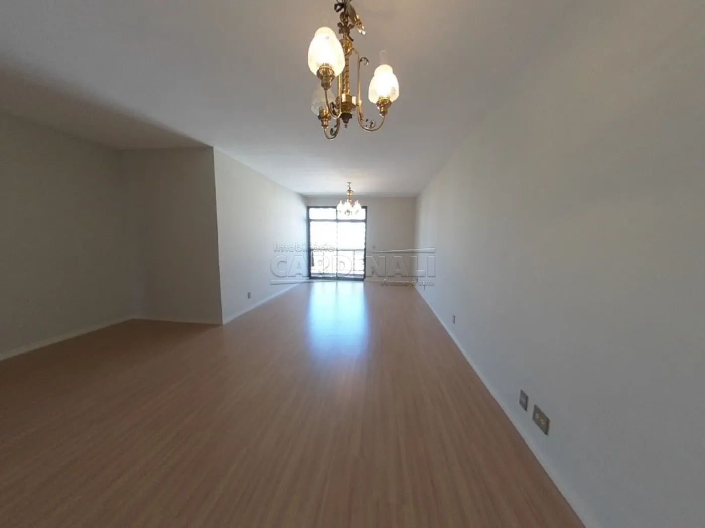 Apartamento / Padr&atilde;o em Campinas Alugar por R$6.000,00