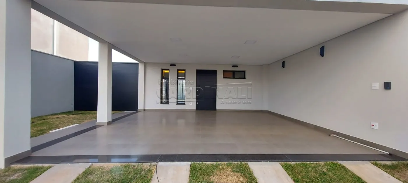 Casa / Sobrado Condom&iacute;nio em S&atilde;o Carlos 