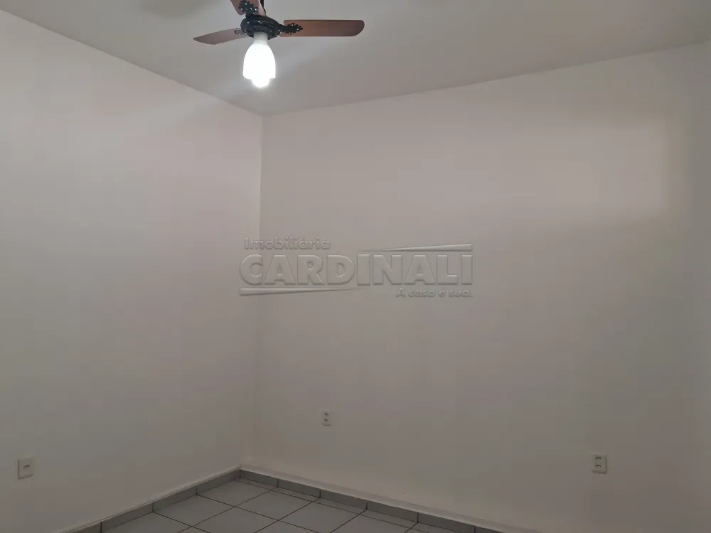 Alugar Comercial / Sala em Araraquara R$ 1.623,00 - Foto 8