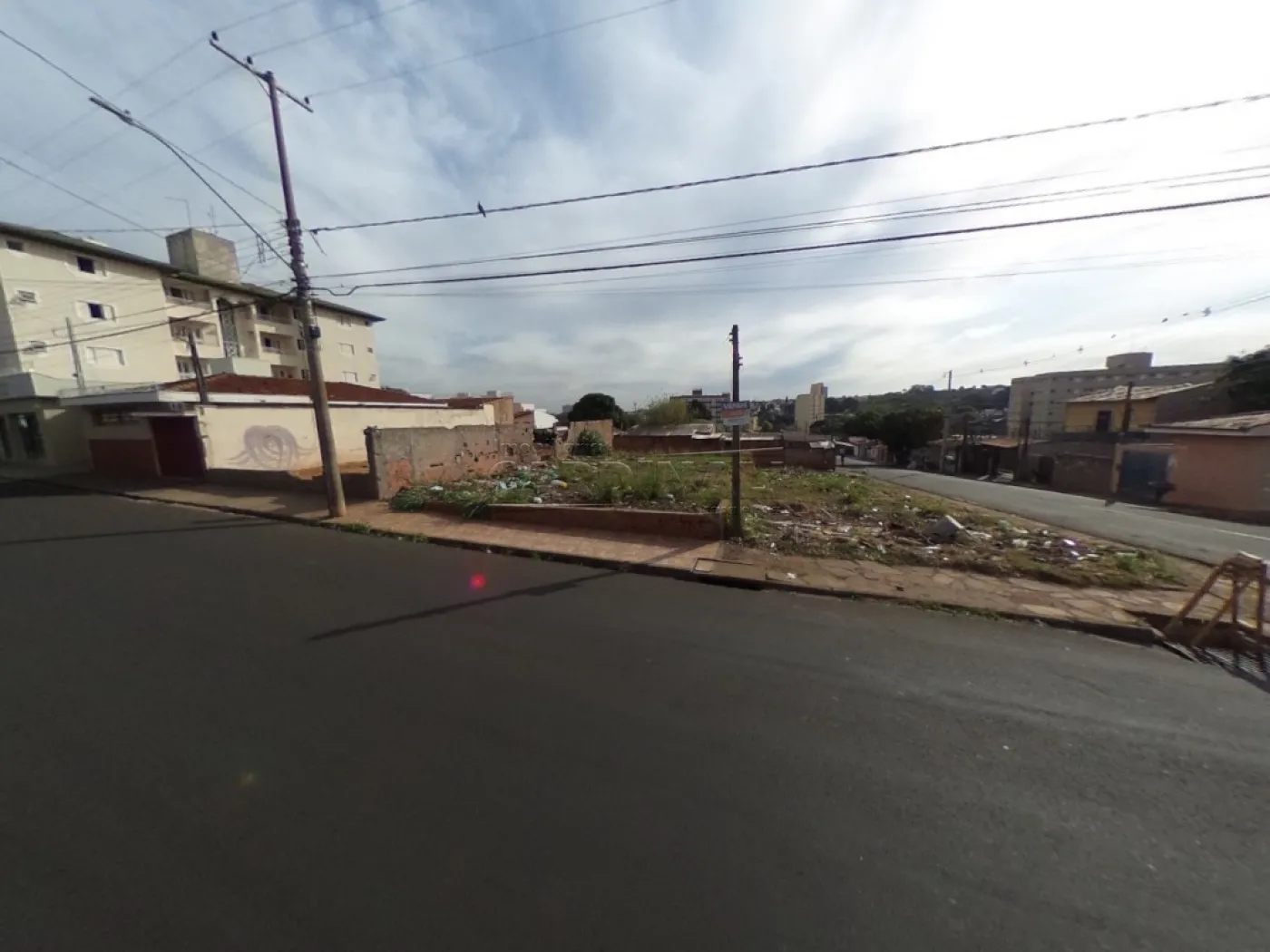 Terreno / Área em São Carlos 