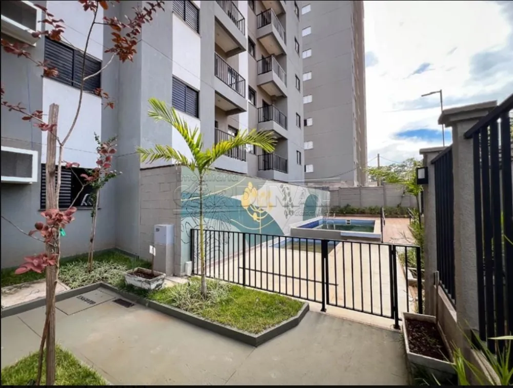 Alugar Apartamento / Padr&atilde;o em S&atilde;o Carlos R$ 1.000,00 - Foto 2