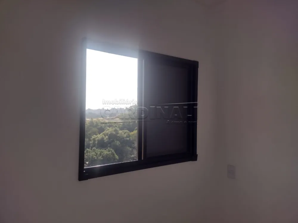 Alugar Apartamento / Padr&atilde;o em S&atilde;o Carlos R$ 1.000,00 - Foto 10