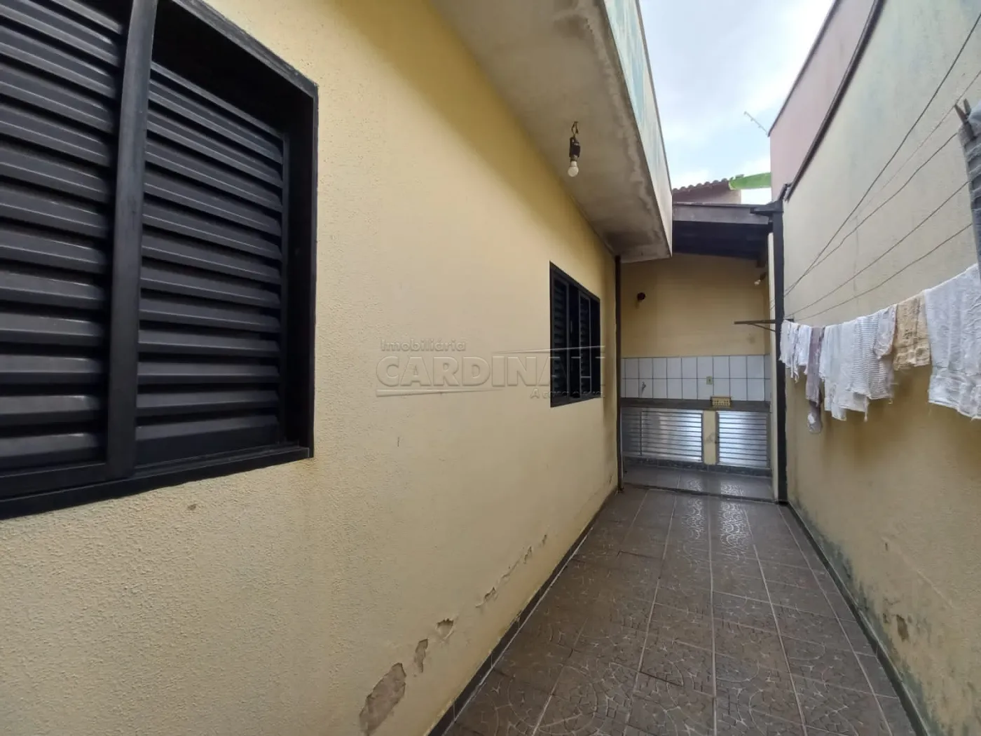 Comprar Casa / Padr&atilde;o em S&atilde;o Carlos R$ 320.000,00 - Foto 17