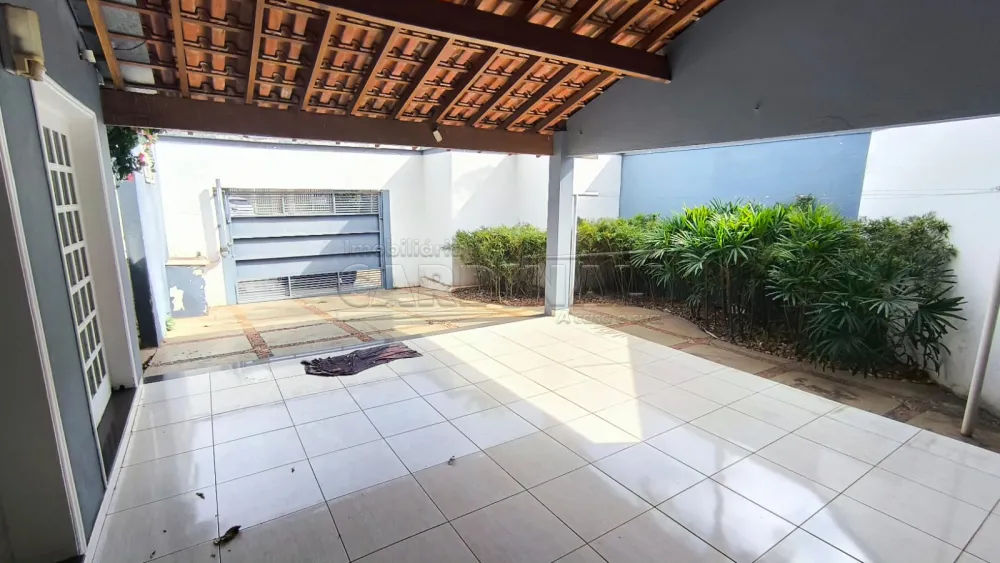 Alugar Casa / Sobrado em Araraquara R$ 3.800,00 - Foto 3