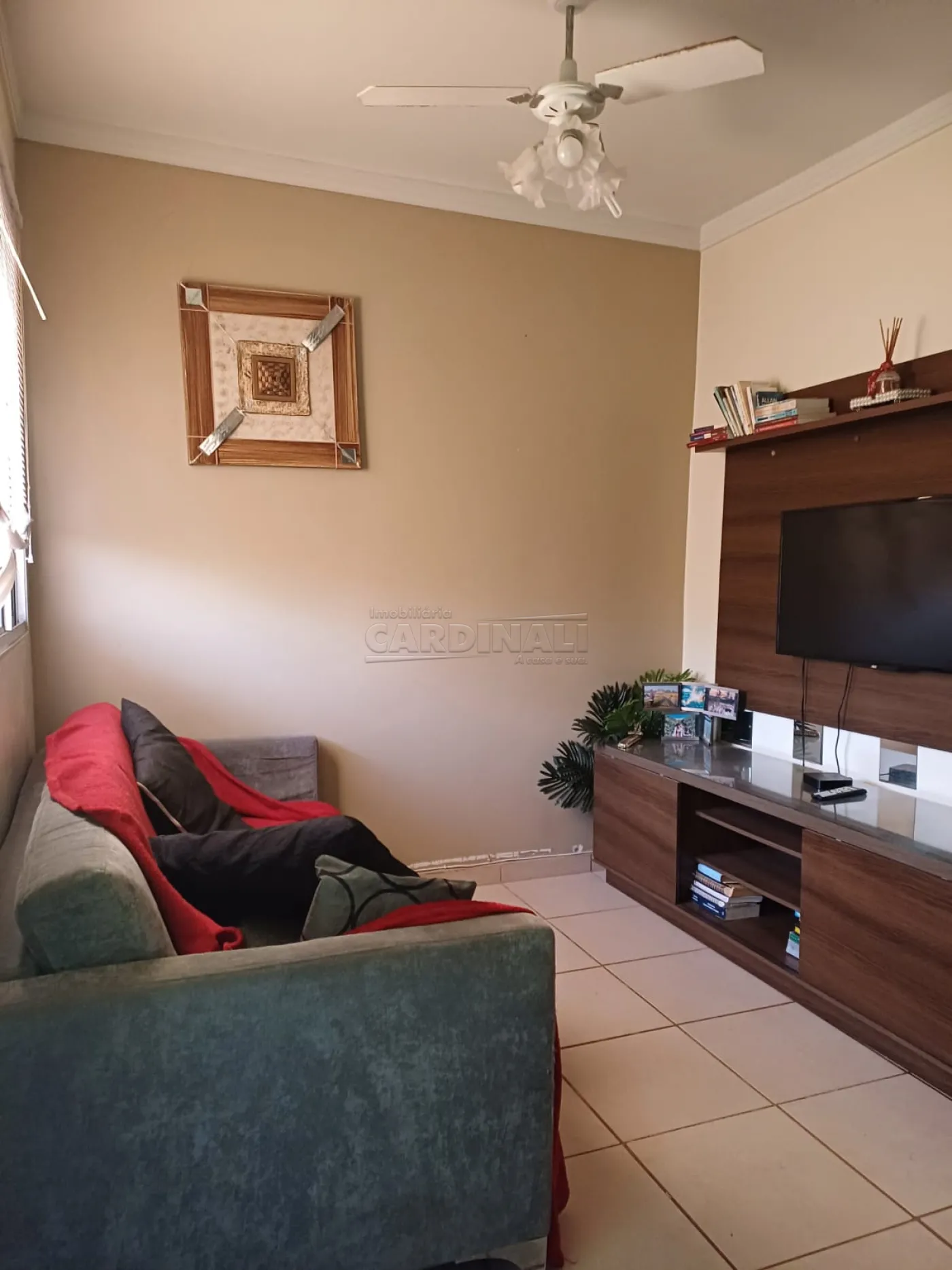Apartamento / Padr&atilde;o em Araraquara Alugar por R$1.112,00