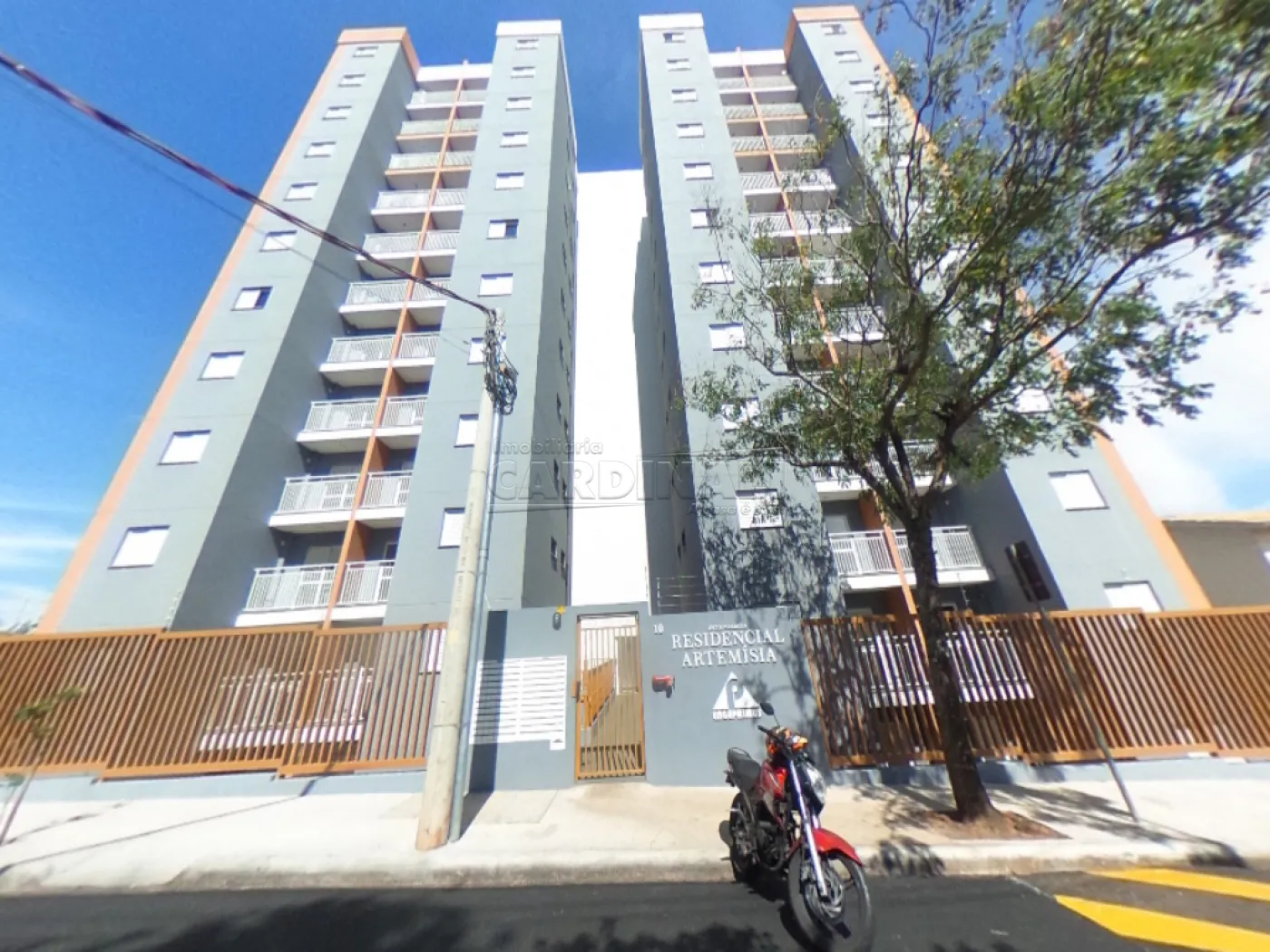 Apartamento / Padr&atilde;o em S&atilde;o Carlos Alugar por R$3.000,00
