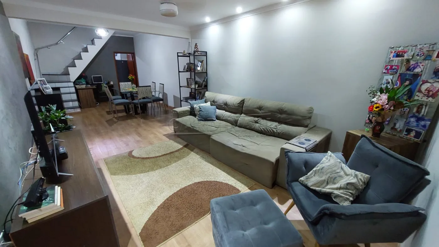 Casa / Padr&atilde;o em Araraquara 