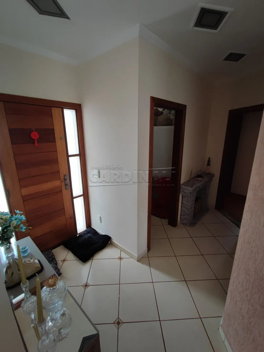 Comprar Casa / Condom&iacute;nio em Araraquara R$ 850.000,00 - Foto 4