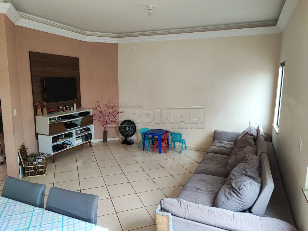 Comprar Casa / Condom&iacute;nio em Araraquara R$ 850.000,00 - Foto 7