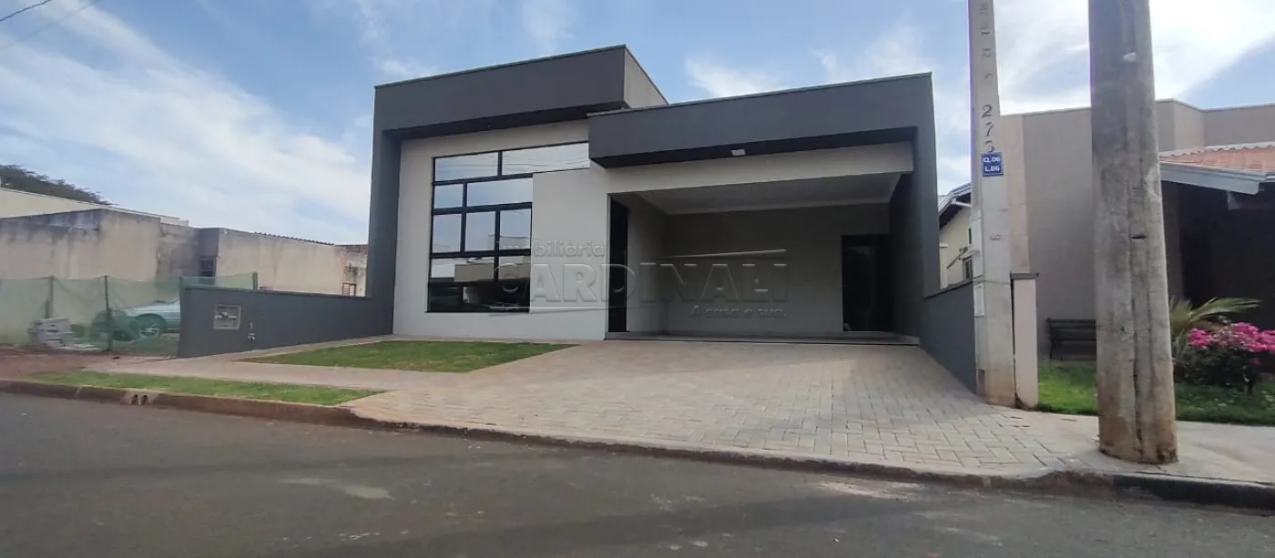 Casa / Condom&iacute;nio em Araraquara 