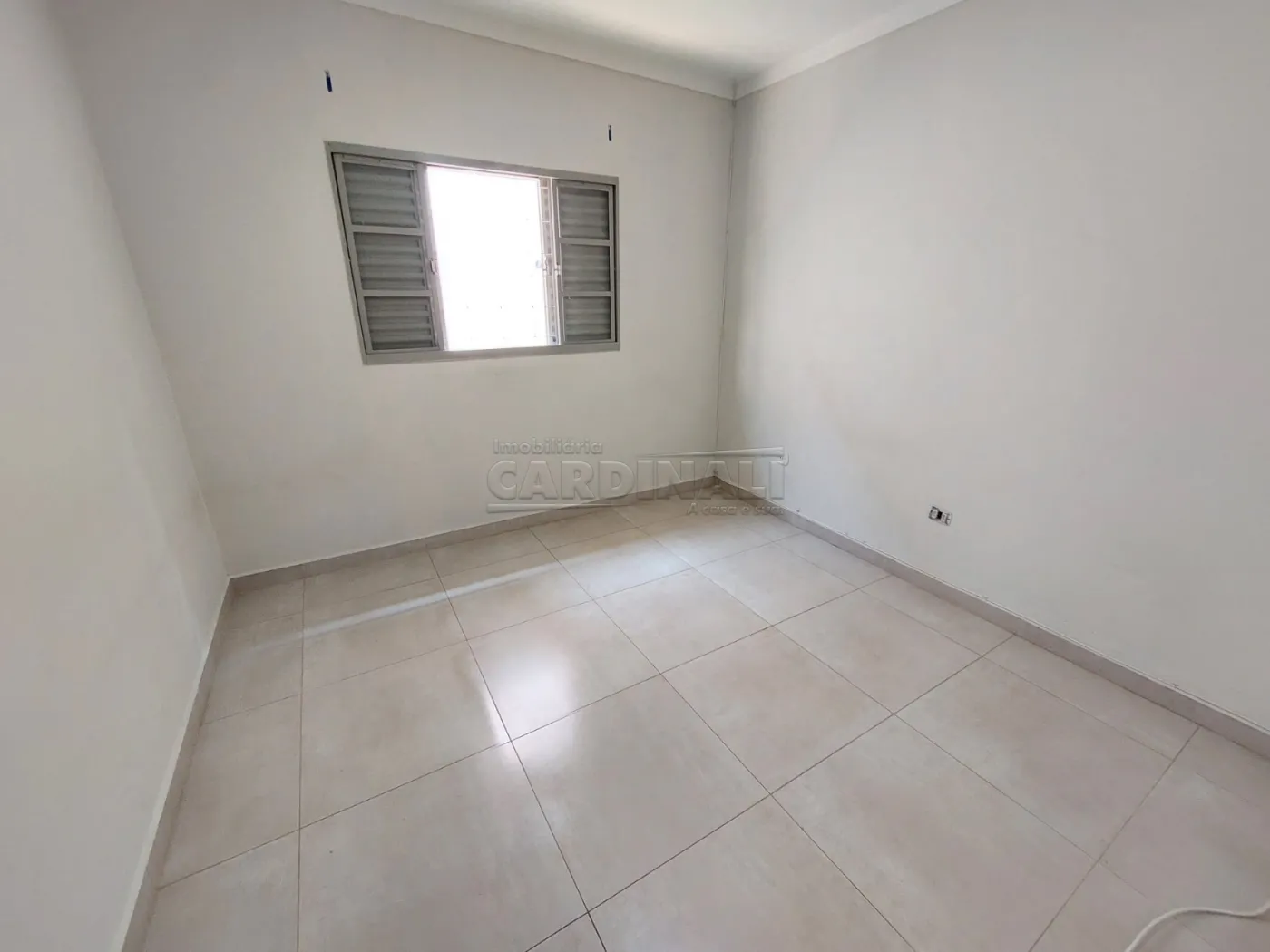 Alugar Casa / Padr&atilde;o em S&atilde;o Carlos R$ 1.556,00 - Foto 12