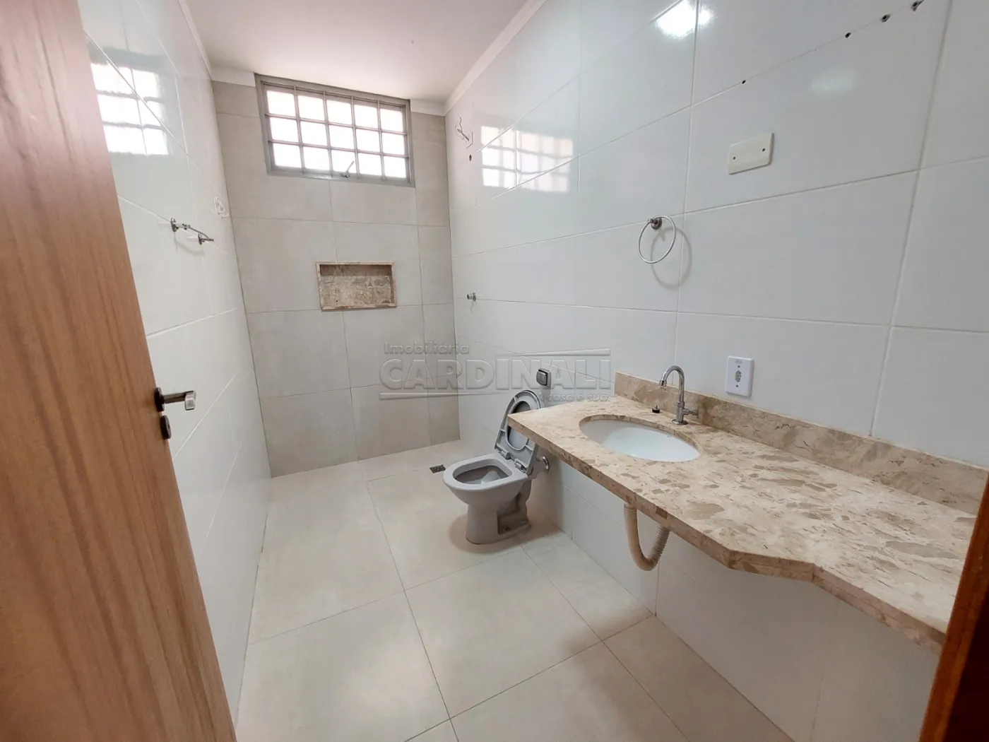 Alugar Casa / Padr&atilde;o em S&atilde;o Carlos R$ 1.556,00 - Foto 11