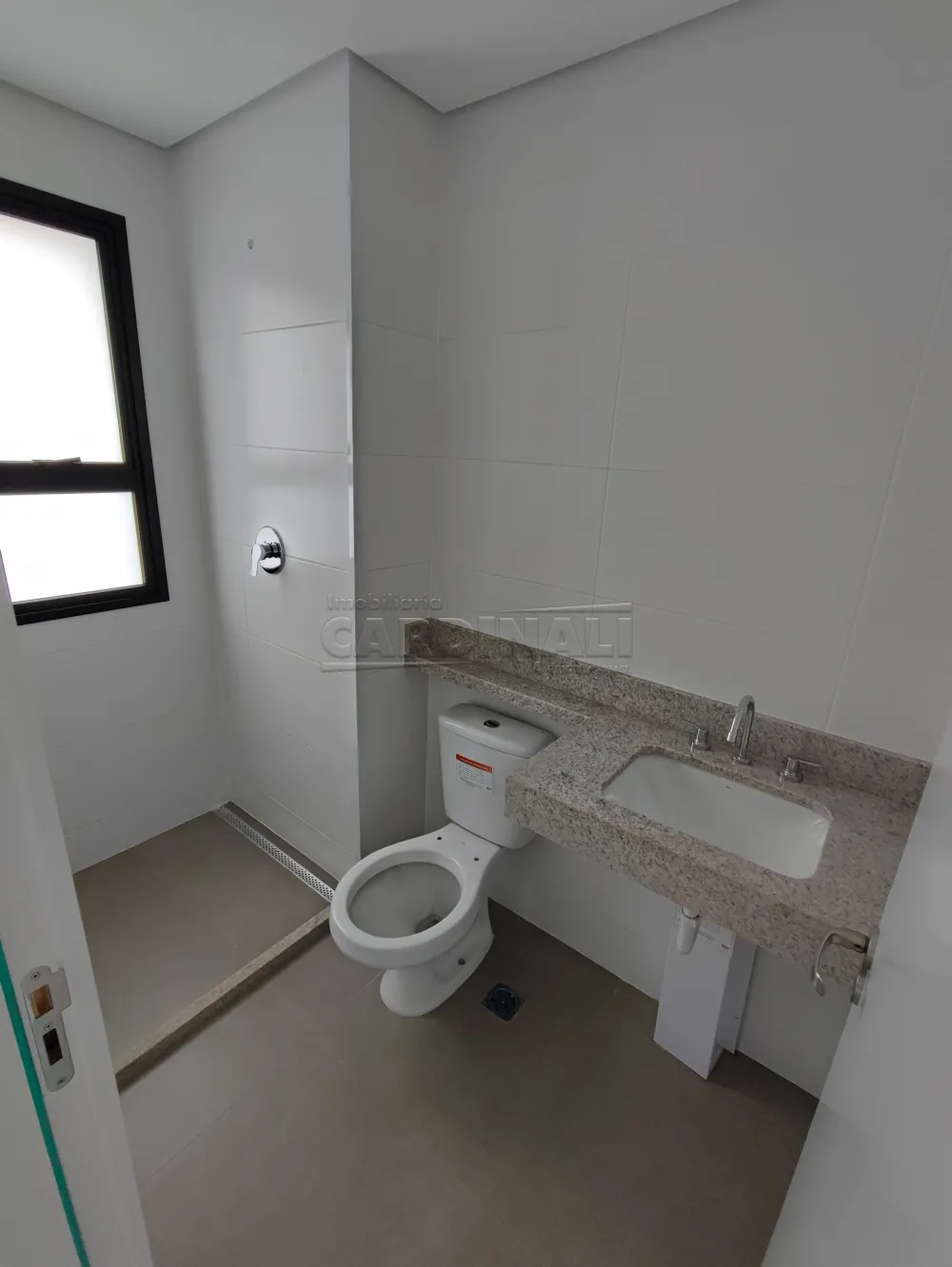 Comprar Apartamento / Padr&atilde;o em Araraquara R$ 580.000,00 - Foto 9