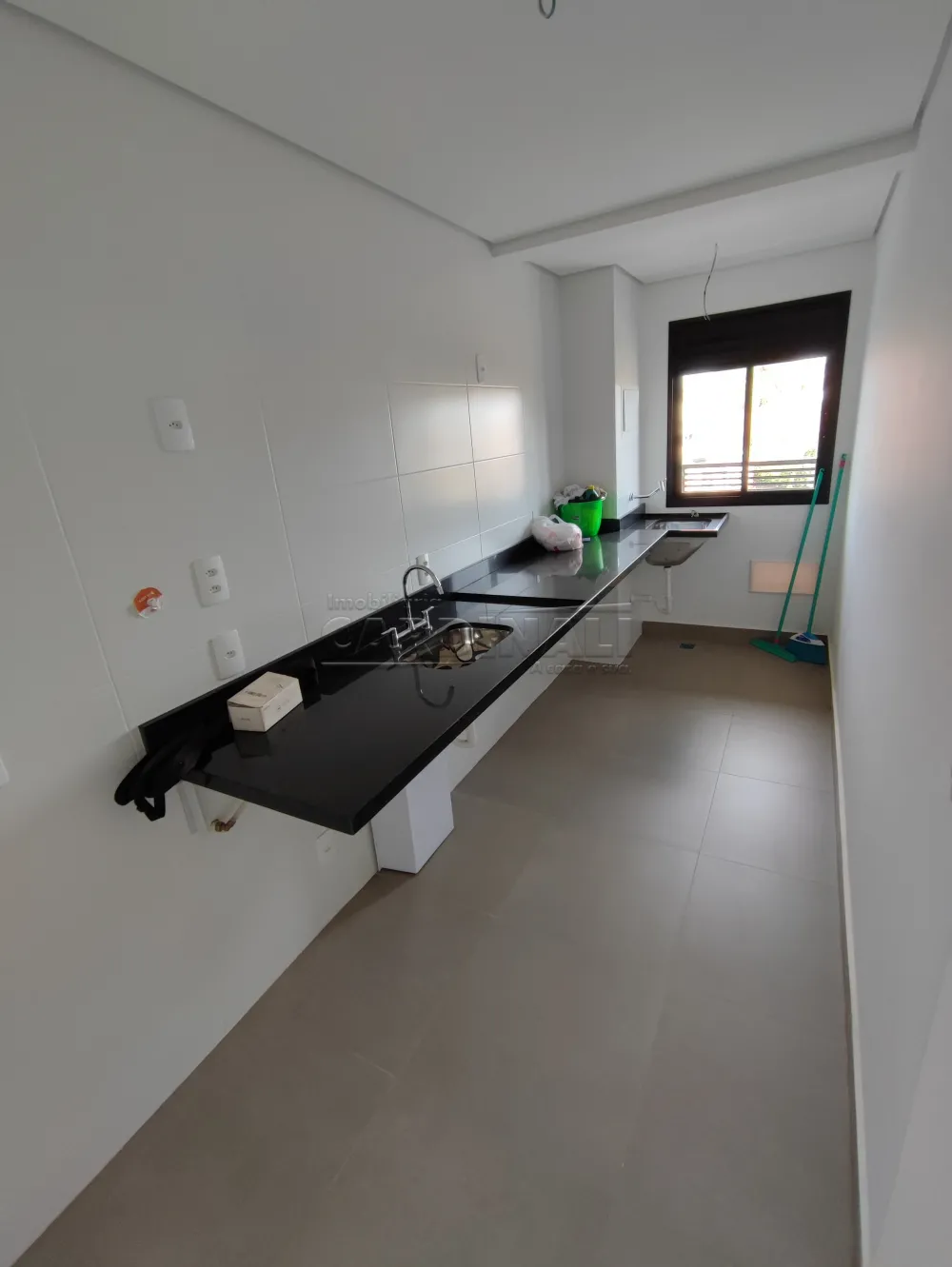 Comprar Apartamento / Padr&atilde;o em Araraquara R$ 580.000,00 - Foto 4