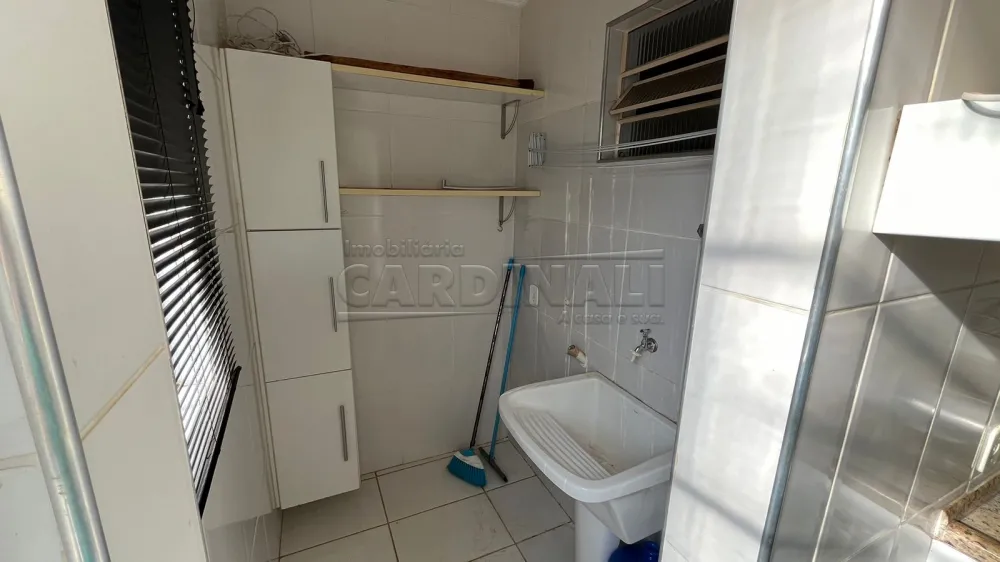 Comprar Apartamento / Padr&atilde;o em Araraquara R$ 200.000,00 - Foto 6