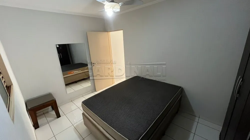 Comprar Apartamento / Padr&atilde;o em Araraquara R$ 200.000,00 - Foto 10