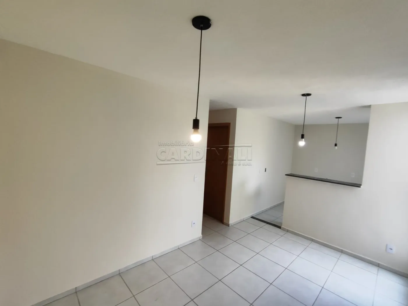 Comprar Apartamento / Padr&atilde;o em S&atilde;o Carlos R$ 159.000,00 - Foto 2