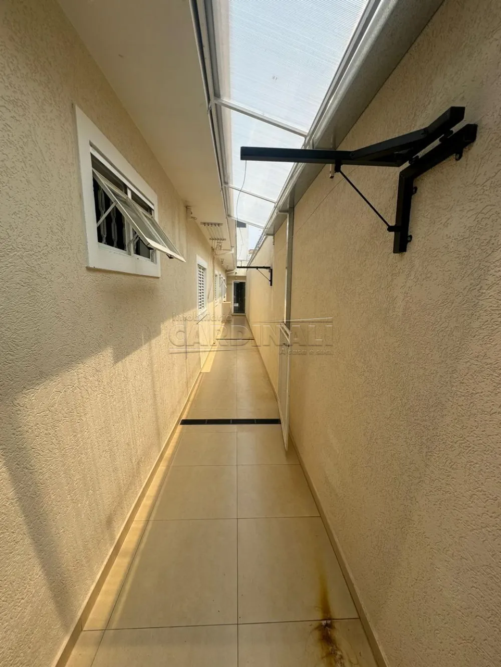 Alugar Casa / Padr&atilde;o em S&atilde;o Carlos R$ 2.700,00 - Foto 11
