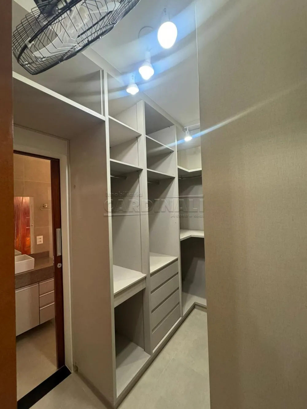 Alugar Casa / Padr&atilde;o em S&atilde;o Carlos R$ 2.700,00 - Foto 17