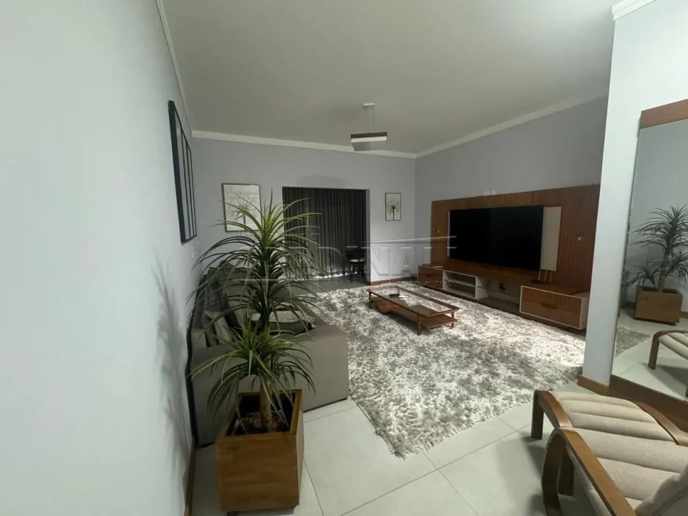 Alugar Casa / Padr&atilde;o em S&atilde;o Carlos R$ 2.700,00 - Foto 4