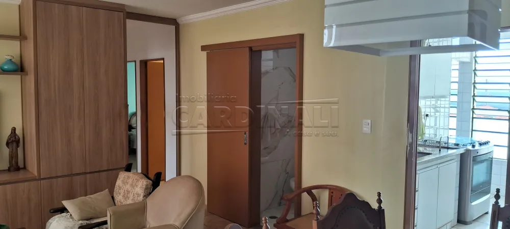 Comprar Apartamento / Padr&atilde;o em Araraquara R$ 270.000,00 - Foto 4