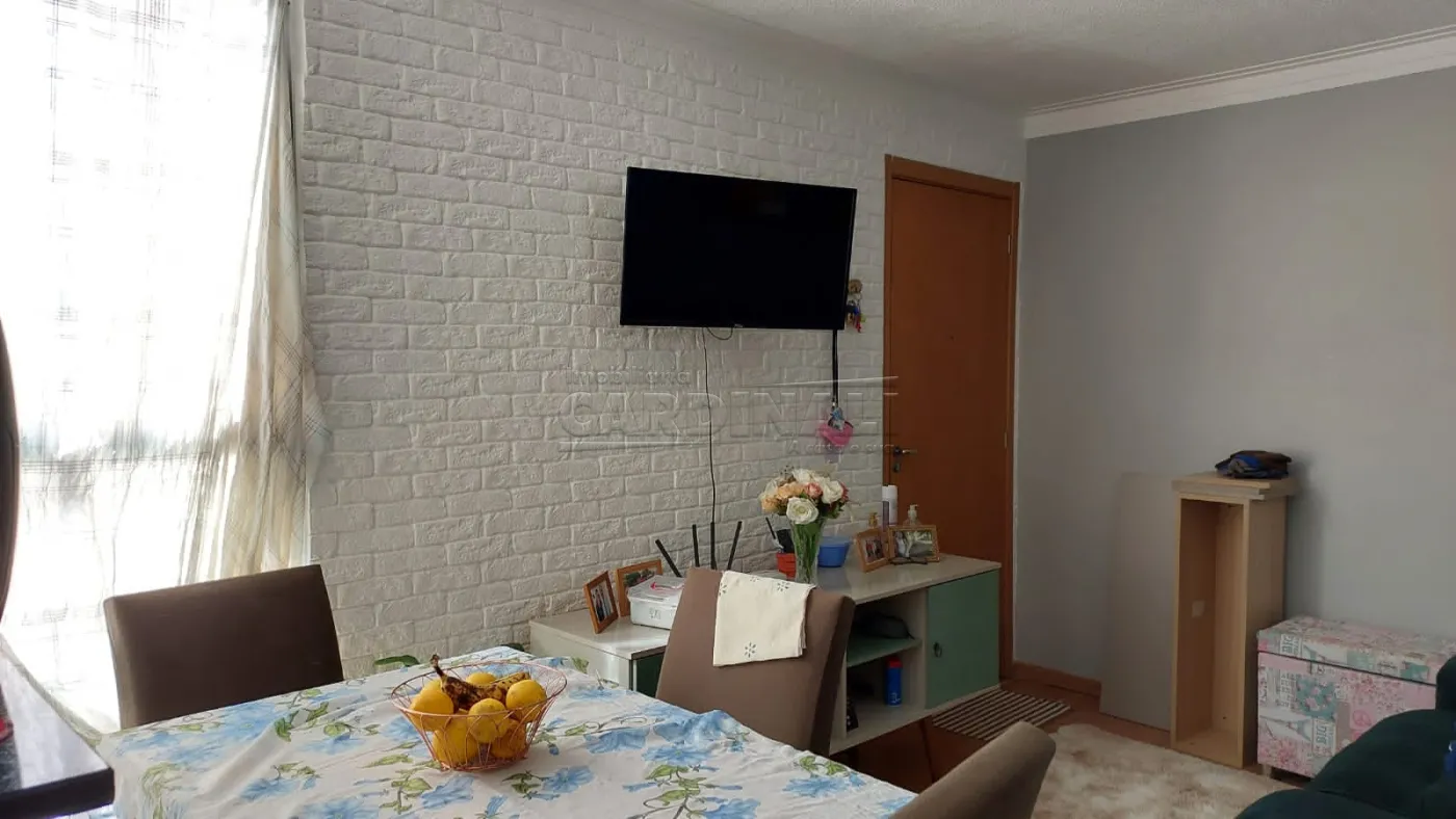 Comprar Apartamento / Padr&atilde;o em S&atilde;o Carlos R$ 180.000,00 - Foto 1