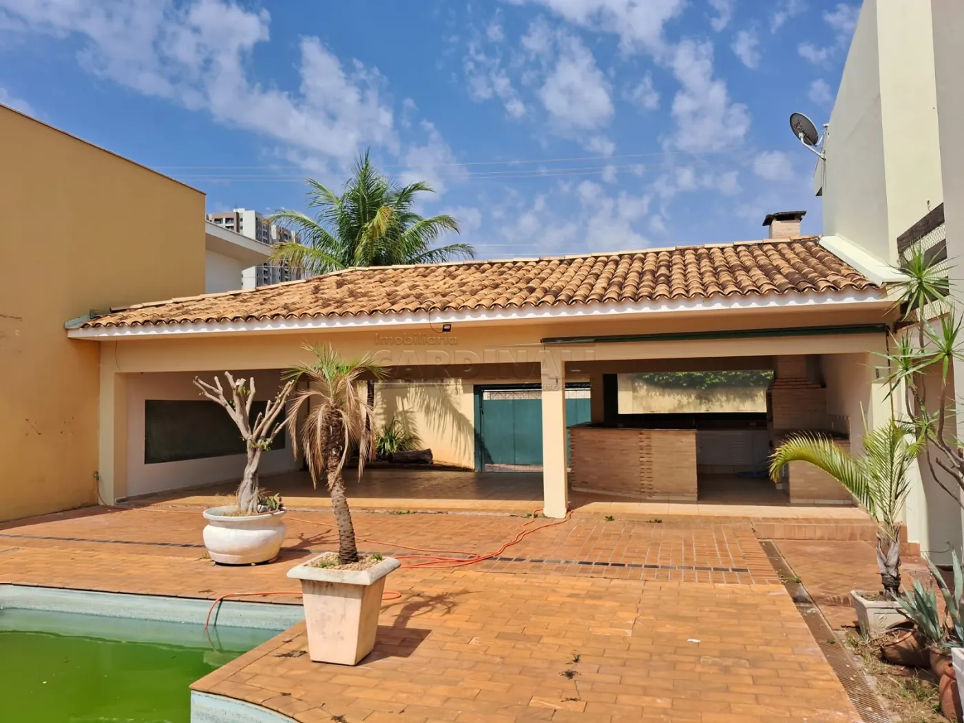 Casa / Sobrado em Araraquara Alugar por R$5.600,00