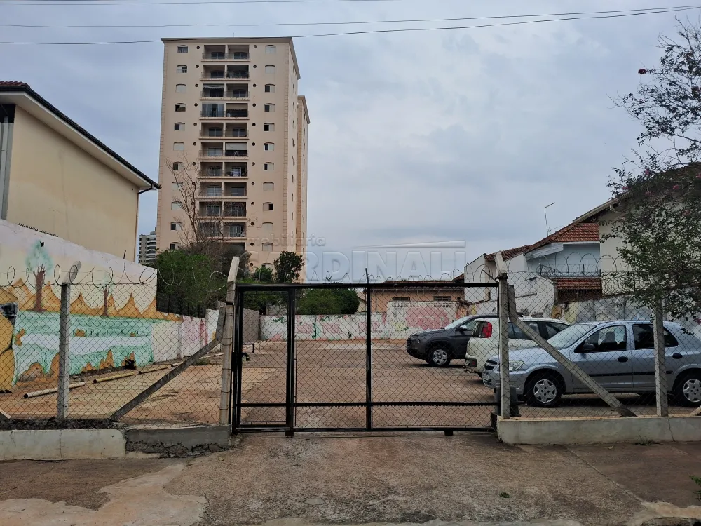 Comprar Terreno / Comercial em Araraquara R$ 600.000,00 - Foto 1