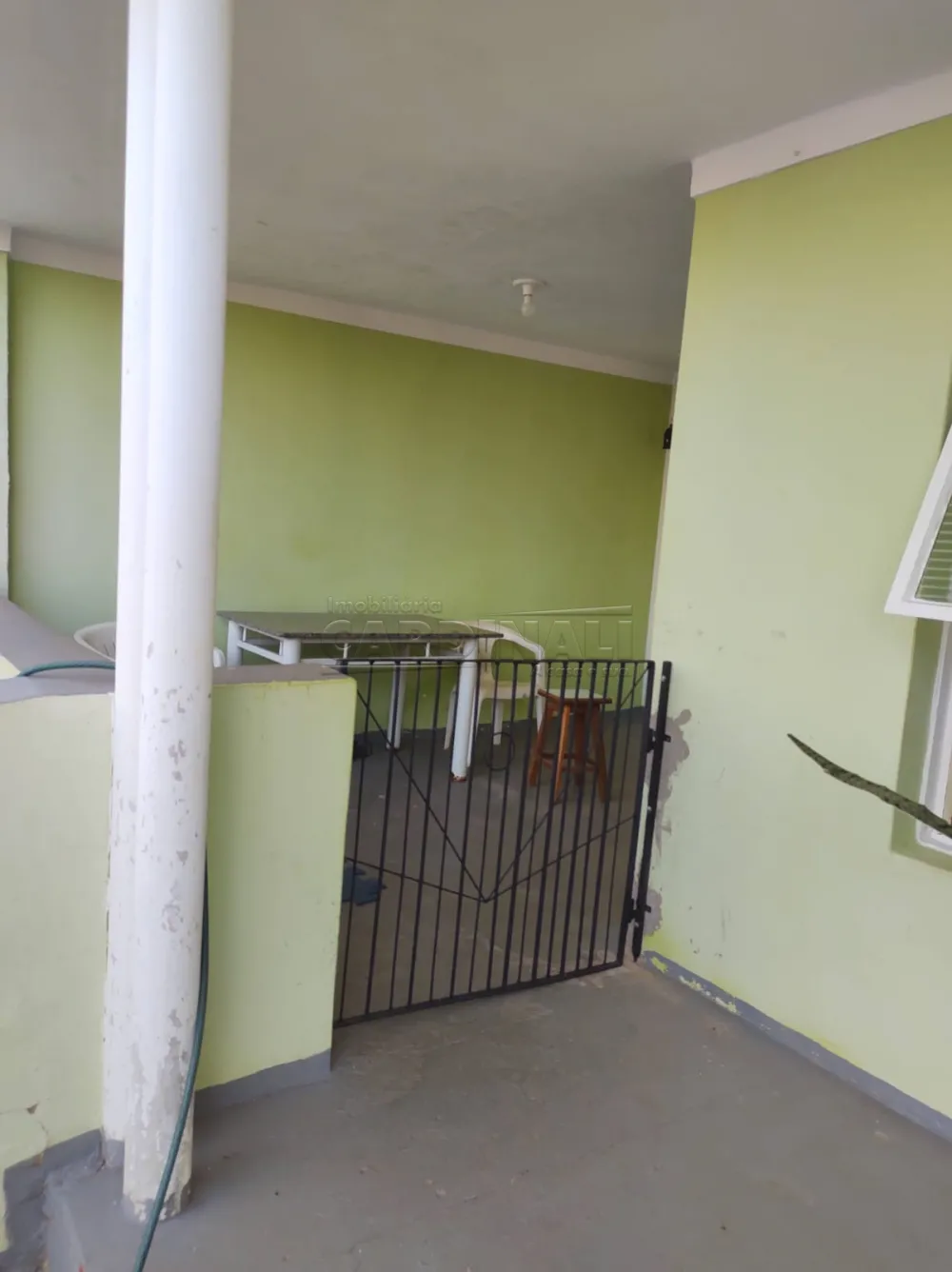 Comprar Casa / Padr&atilde;o em S&atilde;o Carlos R$ 320.000,00 - Foto 2